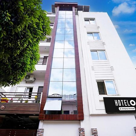 Super Hotel O Blw Kakarmatta Near Banaras Junction พาราณสี ภายนอก รูปภาพ